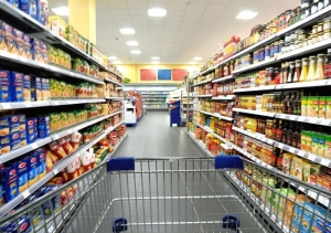 Supermercados abrirán hasta las 14 el 24 y 31 de diciembre: así lo anunció el gremio comercial