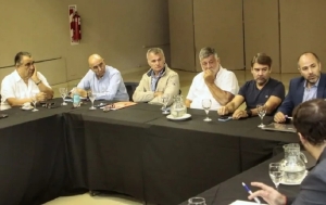 Reunión en Salta de las Uniones Industriales del Norte Argentino