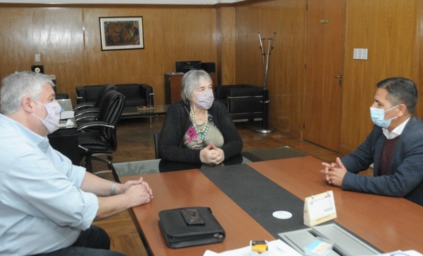 Se abri&oacute; agenda entre la cartera de Agricultura y comunicadores del agro