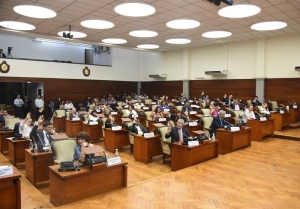 La Legislatura aprobó el Presupuesto 2025, que por primera vez se definió como &quot;superavitario&quot;