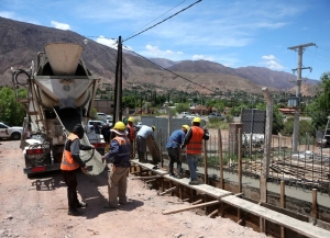 Con 700 millones de pesos invertidos, avanzan obras hídricas en la Quebrada