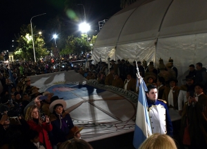 Con un imponente marco se realiz&oacute; la Marcha Hist&oacute;rica Belgraniana