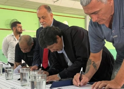 Con miras a una escuela de sacarotecnia, se avanza en la formación de oficios en La Esperanza