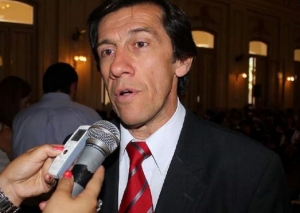 Se busca una &ldquo;reglamentaci&oacute;n &aacute;gil&rdquo; para el pase a planta de unos 5800 empleados p&uacute;blicos