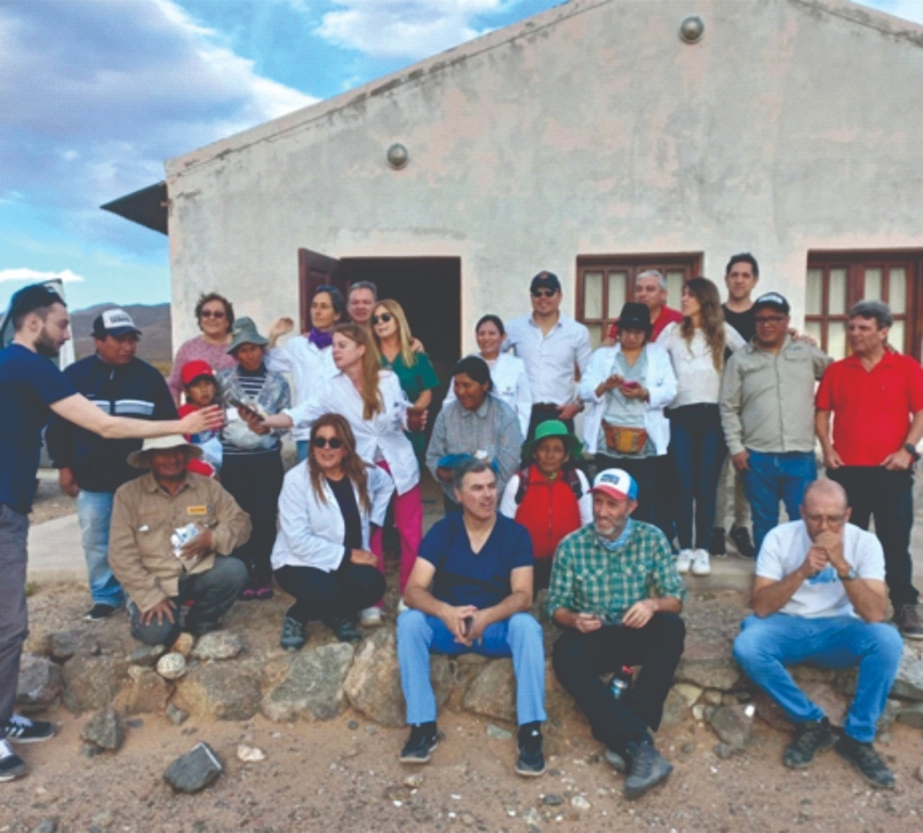 Minería con prevención dermatológica en comunidades de Guayatayoc – Salinas Grandes y Abra Pampa