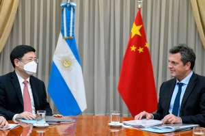 Argentina pagará las importaciones de China en yuanes