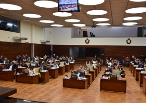 Proponen la &ldquo;descentralizaci&oacute;n legislativa&rdquo; con diputados sesionando en el interior