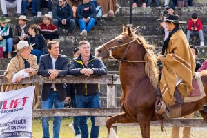 Sadir particip&oacute; de la tradicional Exposici&oacute;n de Caballos Peruanos de Paso