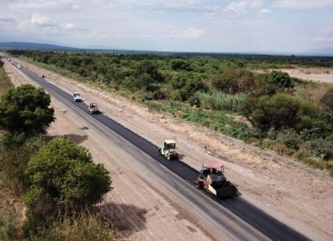 Inicia la pavimentaci&oacute;n de desv&iacute;os en ruta 34