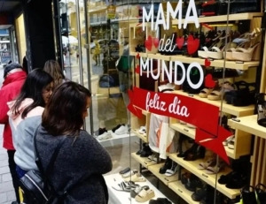 Las ventas por el D&iacute;a de la Madre cayeron por 5&deg; a&ntilde;o consecutivo: los comportamientos del consumidor