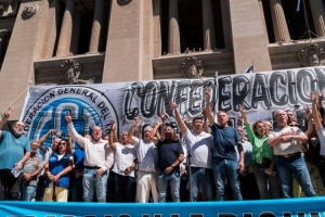 Reforma Laboral: la Justicia suspendi&oacute; m&aacute;s de 80 art&iacute;culos tras una medida cautelar pedida por la CGT