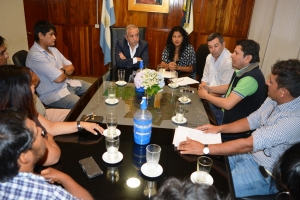 Abud: &laquo;Desde el Gobierno garantizamos el respaldo a los tabacaleros&raquo;
