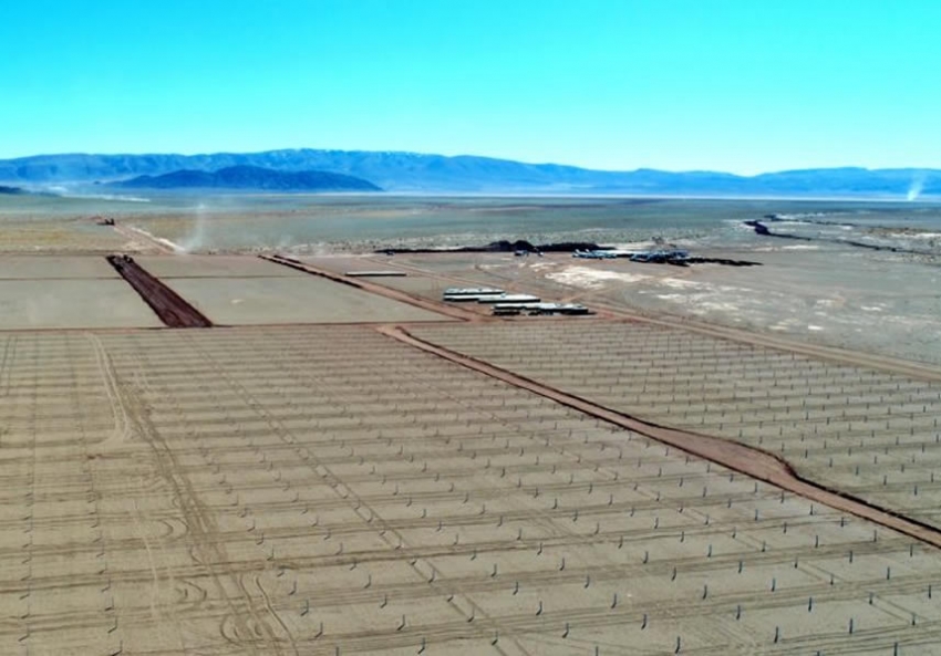 Trabajos en la planta solar juje&ntilde;a