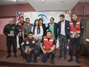 Reconocimiento a jujeños por su labor solidaria en la lucha contra el fuego en Bolivia