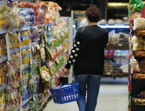 Una familia de 4 personas necesit&oacute; $1.128.398 para no caer en la pobreza