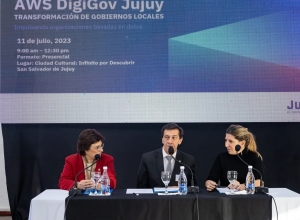 Presentar&oacute;n DigiGov Transformaci&oacute;n de Gobiernos Locales
